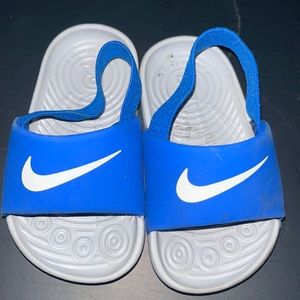 Nike Kawa Slides Size 5